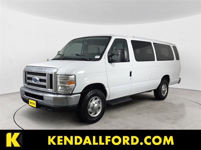 2010 Ford E-Series Econoline Wagon XLT's photo
