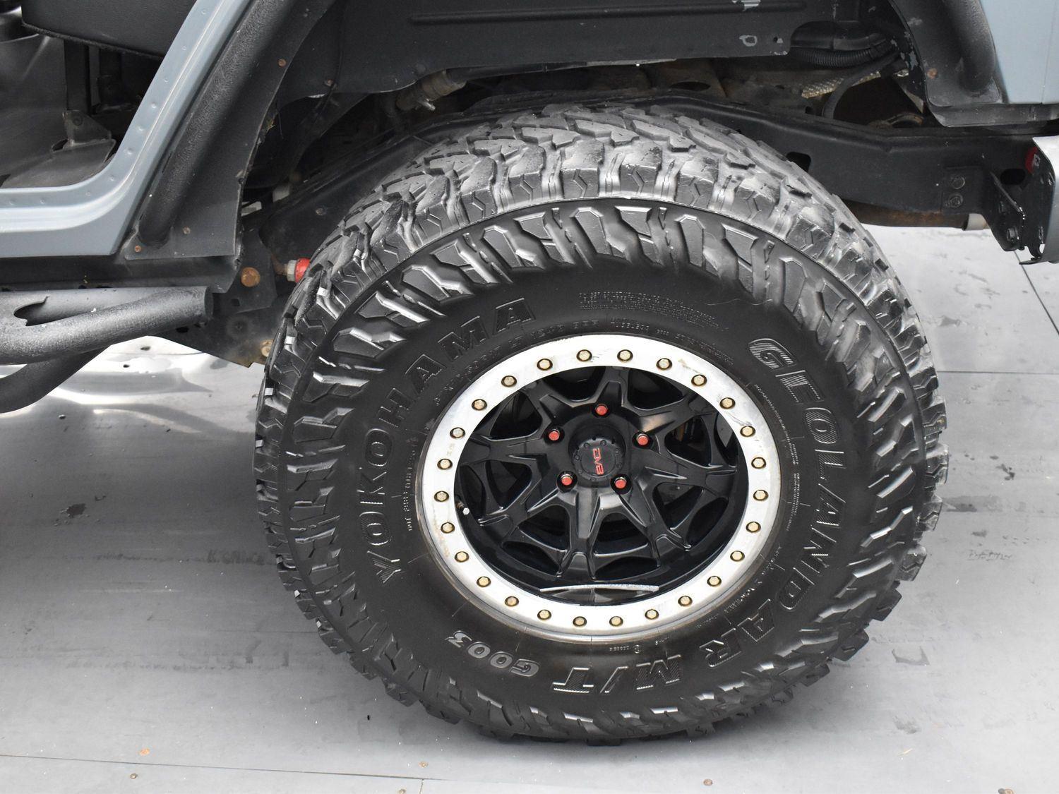2015 Jeep Wrangler Unlimited Rubicon Hard Rock photo 29