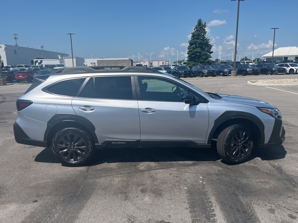 2025 Subaru Outback Onyx Edition photo 2