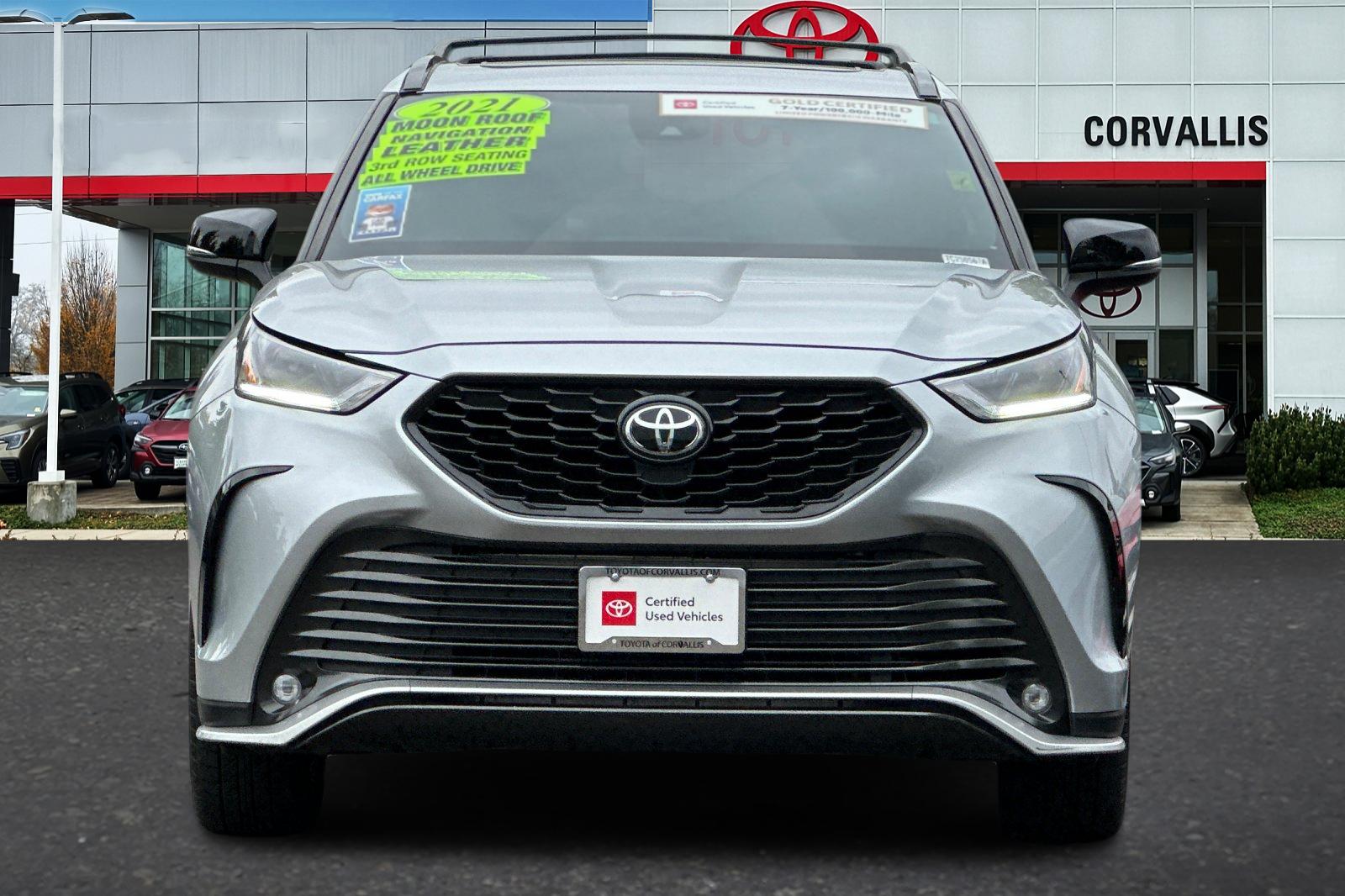 2021 Toyota Highlander XSE photo 8