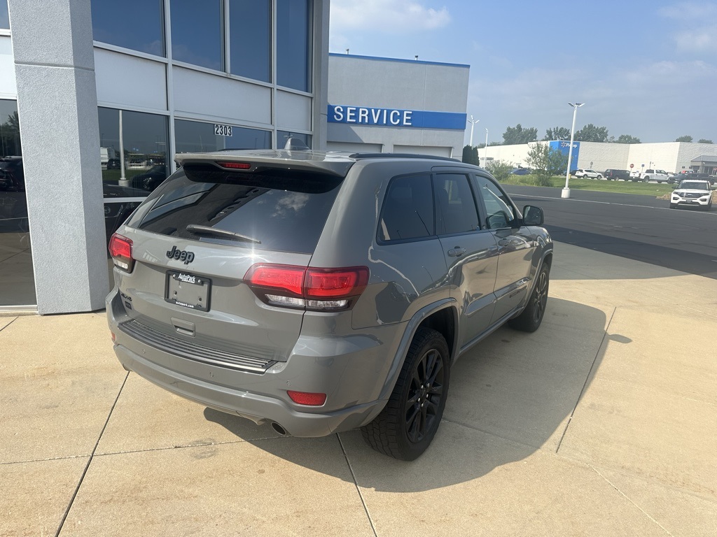 2019 Jeep Grand Cherokee Altitude photo 5