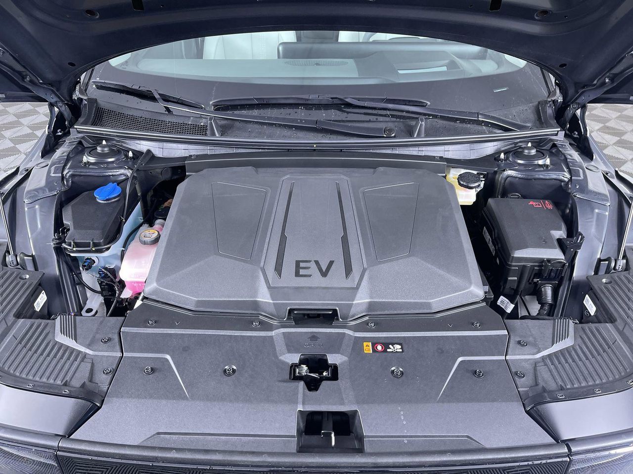 2025 Hyundai Ioniq 5 Limited photo 11
