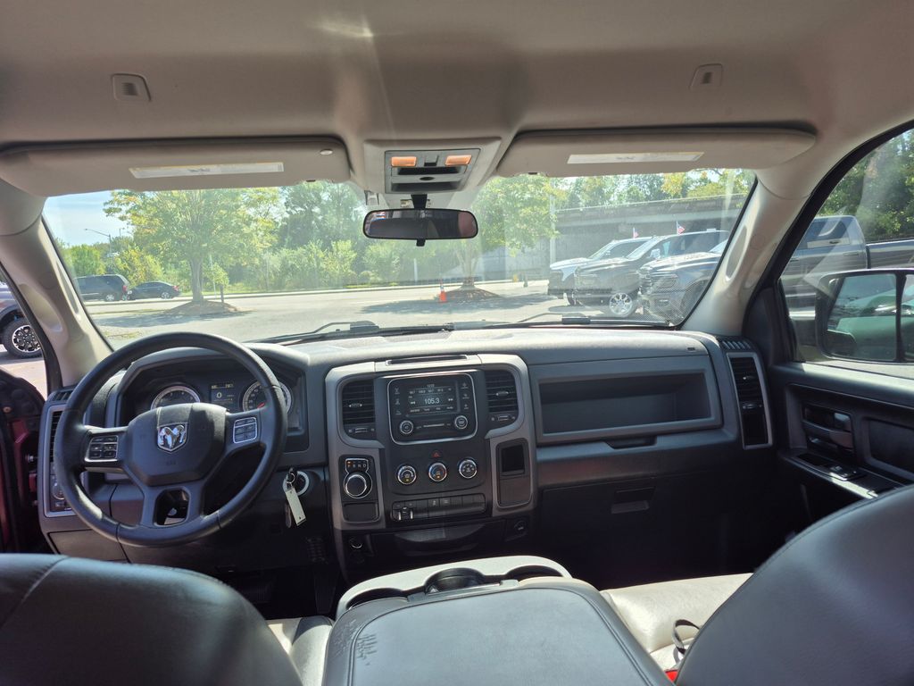 2017 Ram 1500 Express photo 11