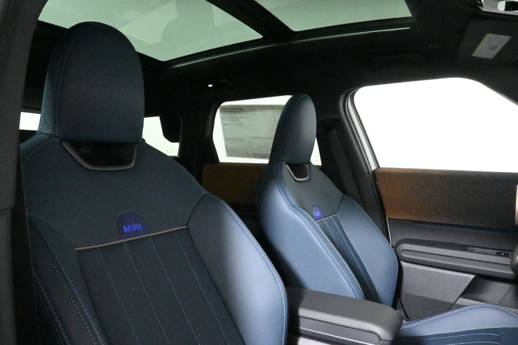 2025 Mini Countryman SE ALL4 photo 33