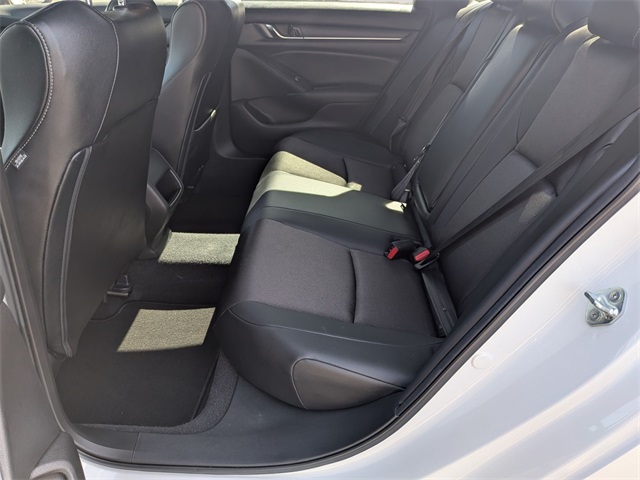 2022 Honda Accord Hybrid Sport photo 23