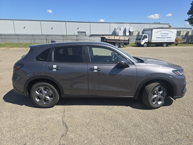 2026 Honda HR-V LX photo 4