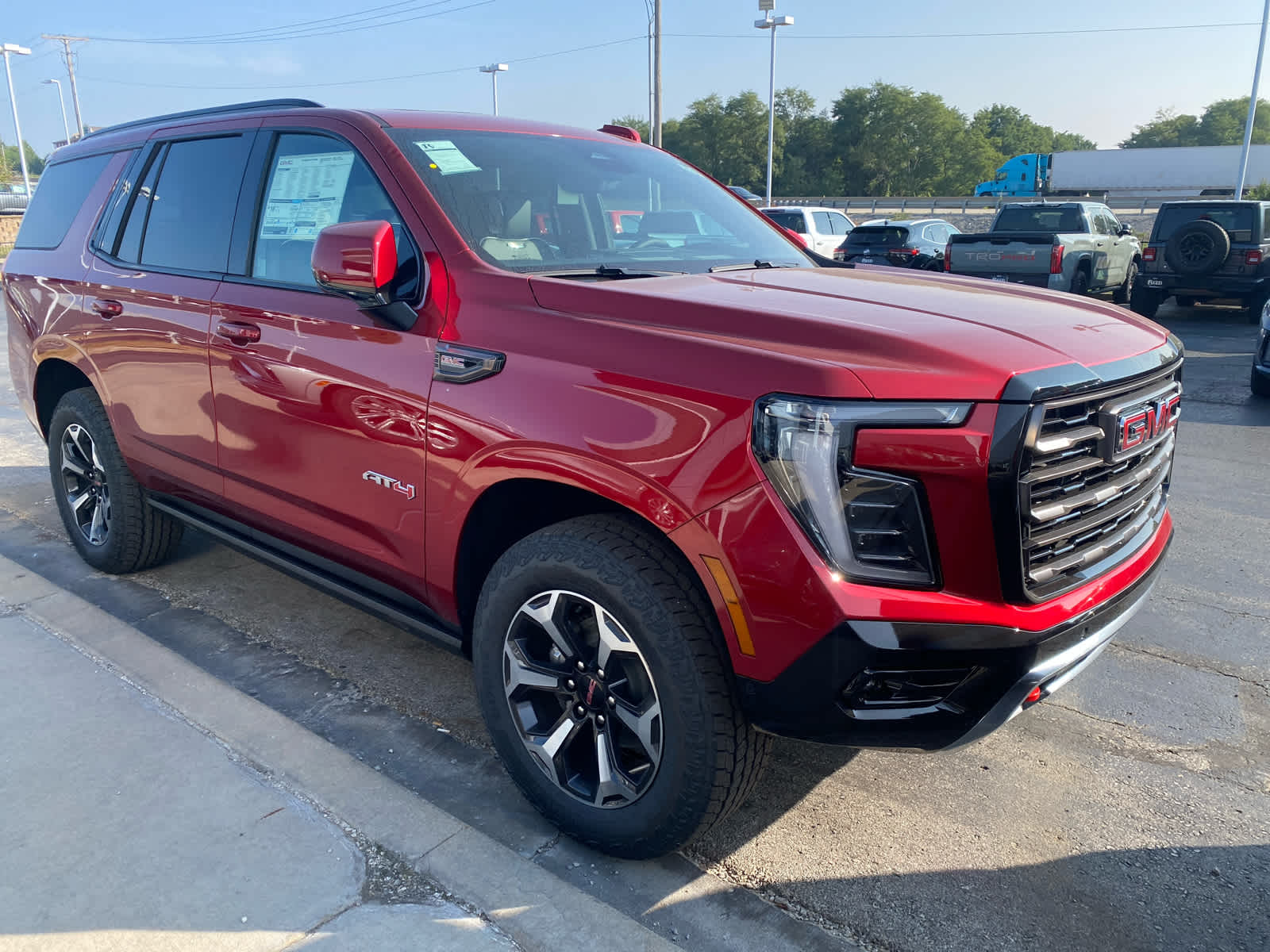 2025 Gmc Yukon AT4 Ultimate photo 2