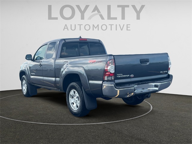 2014 Toyota Tacoma Base photo 3