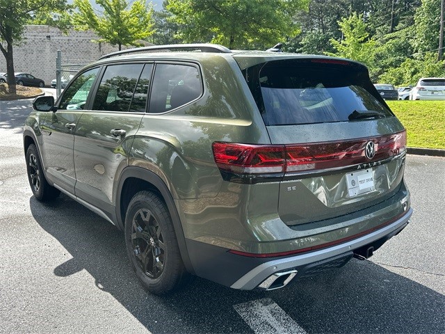 2025 Volkswagen Atlas Peak Edition SE photo 5