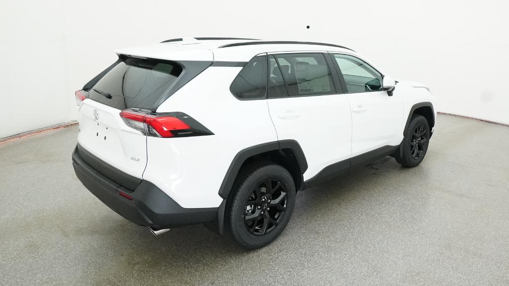 2025 Toyota RAV4 XLE photo 19