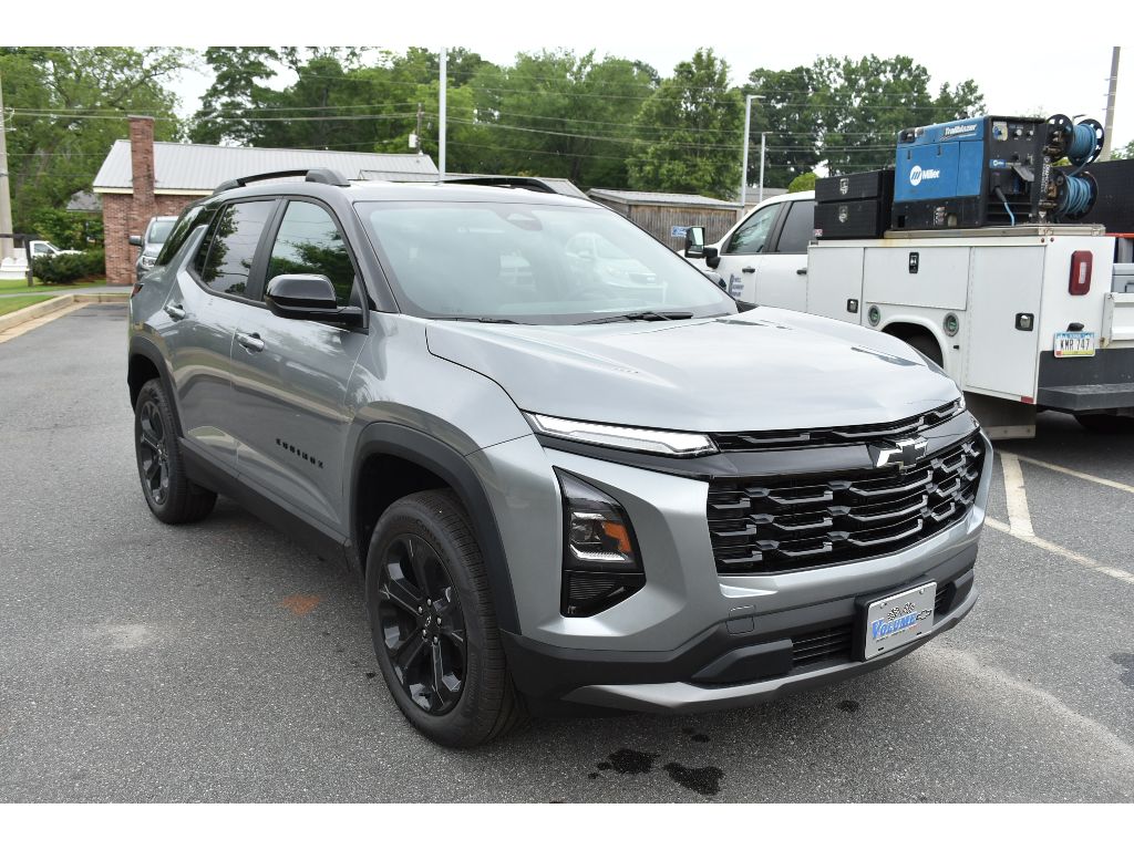 2026 Chevrolet Equinox photo 3