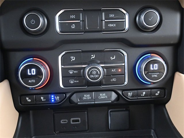 2024 Chevrolet Tahoe Premier photo 17