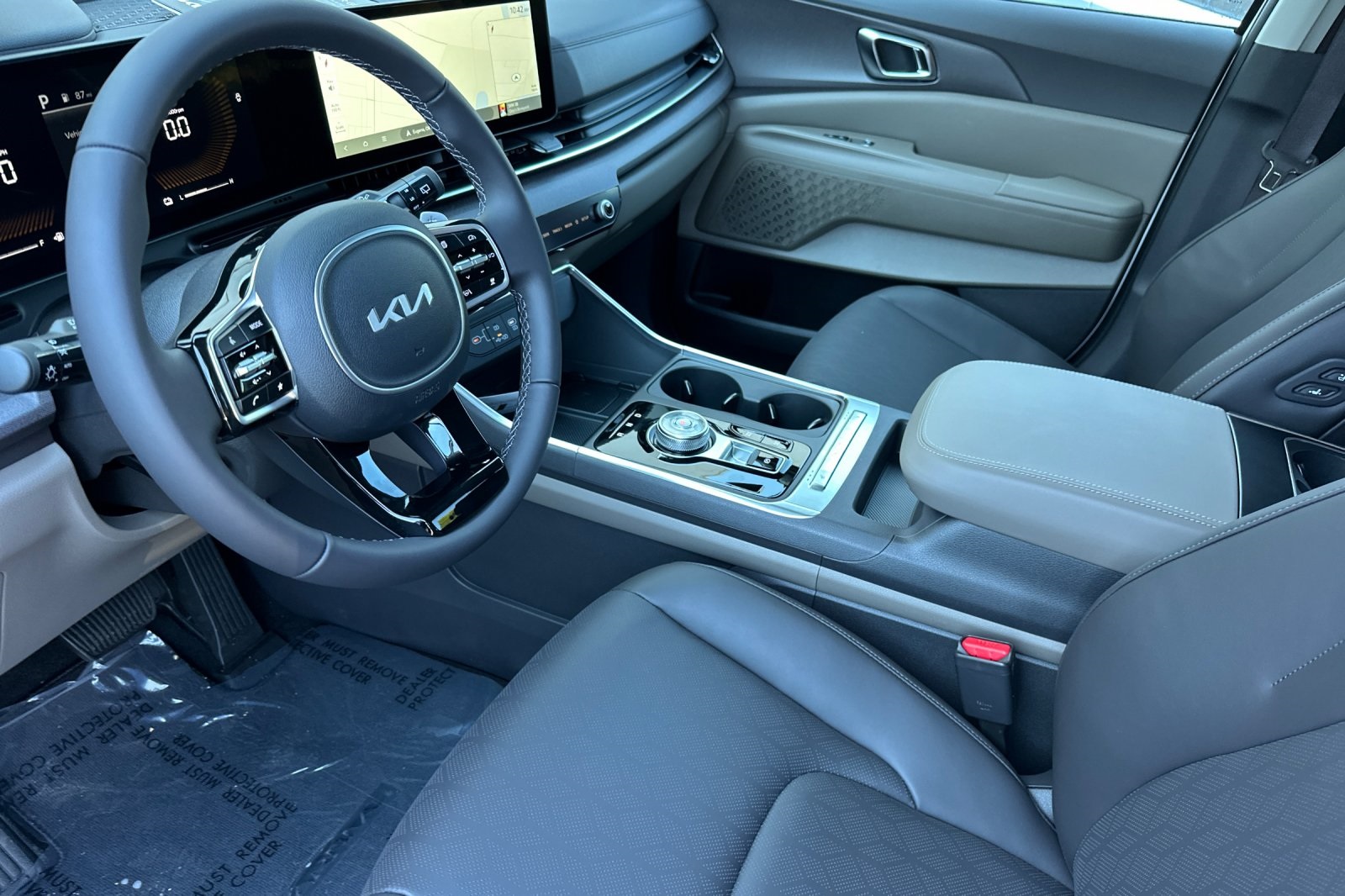 2026 Kia Carnival EX photo 5