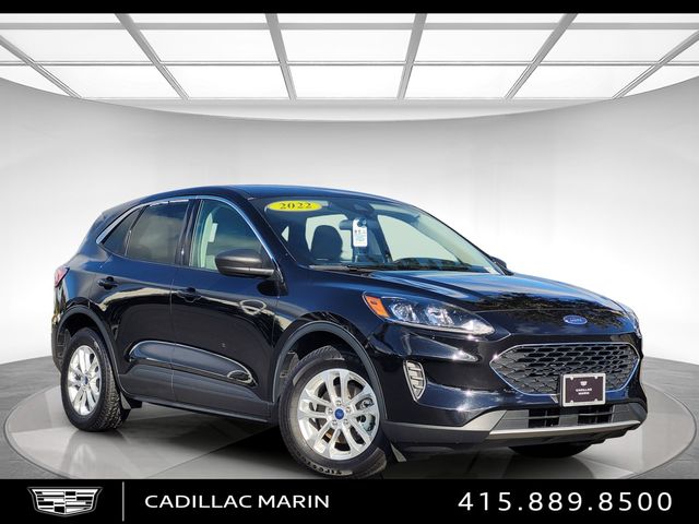 2022 Ford Escape SE's photo