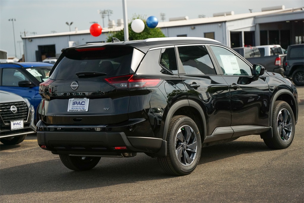 2024 Nissan Rogue SV photo 5