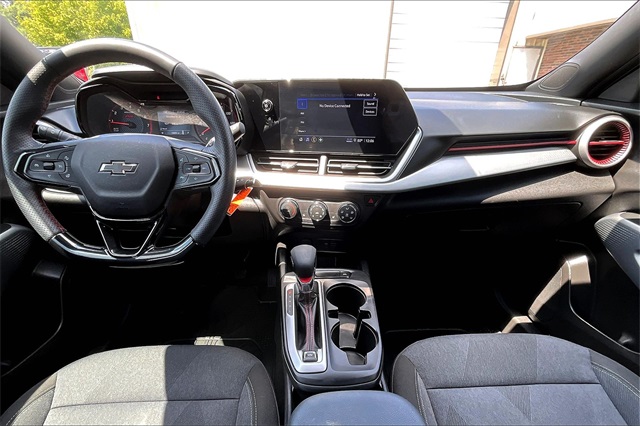 2024 Chevrolet Trax photo 7