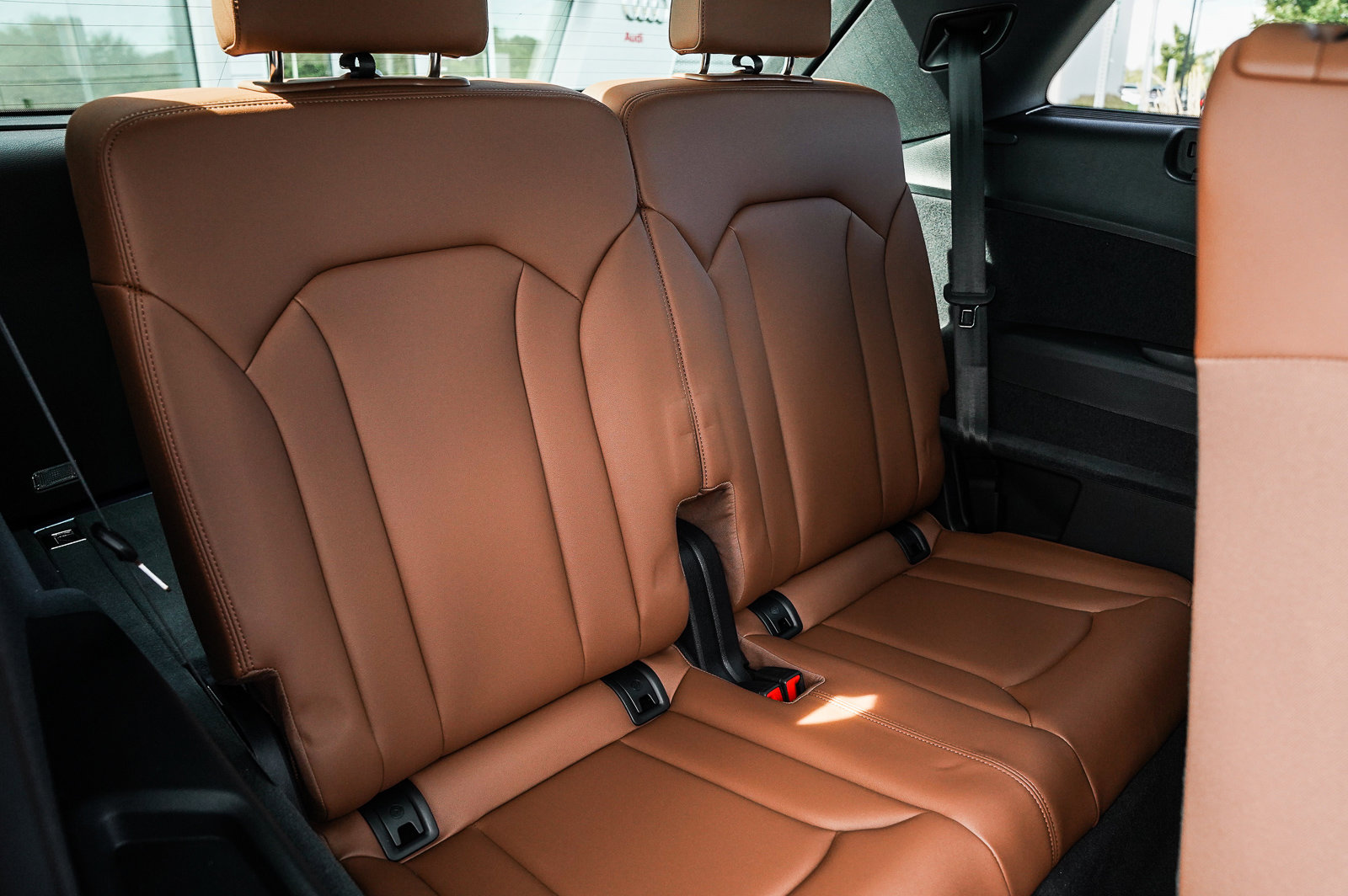 2025 Audi Q7 55 Premium Plus photo 18