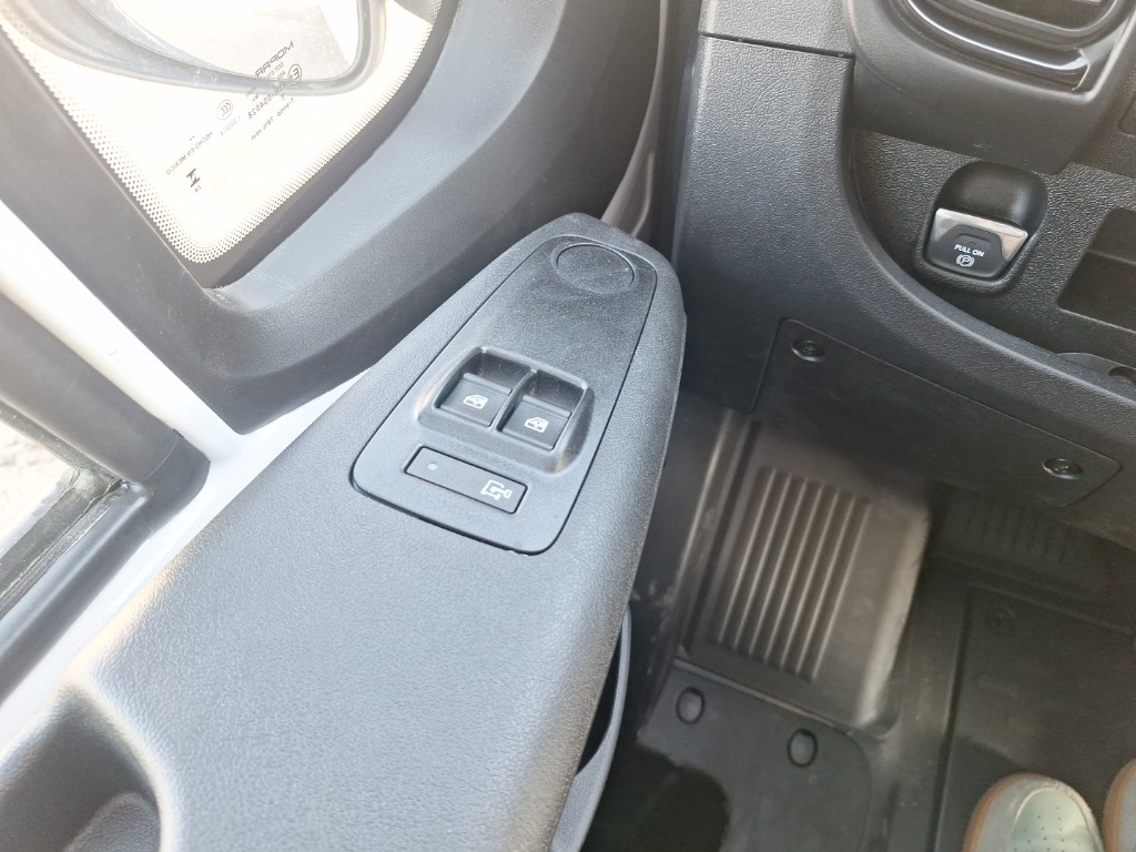 2025 Ram ProMaster 1500 photo 14