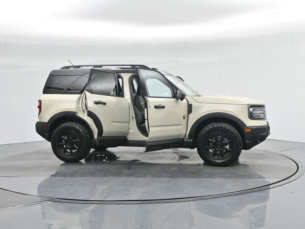 2025 Ford Bronco Sport Badlands photo 37