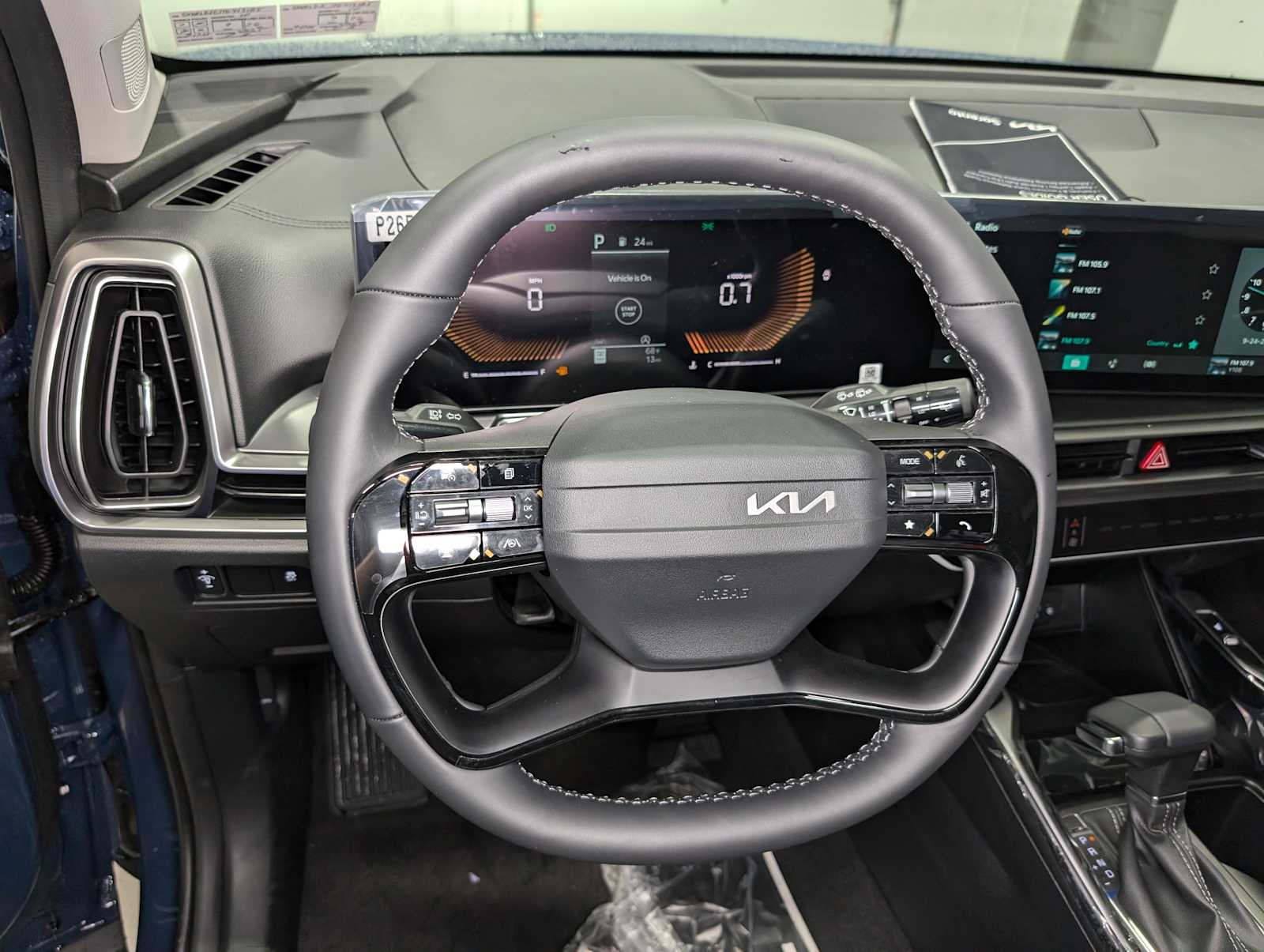 2026 Kia Sorento S photo 25