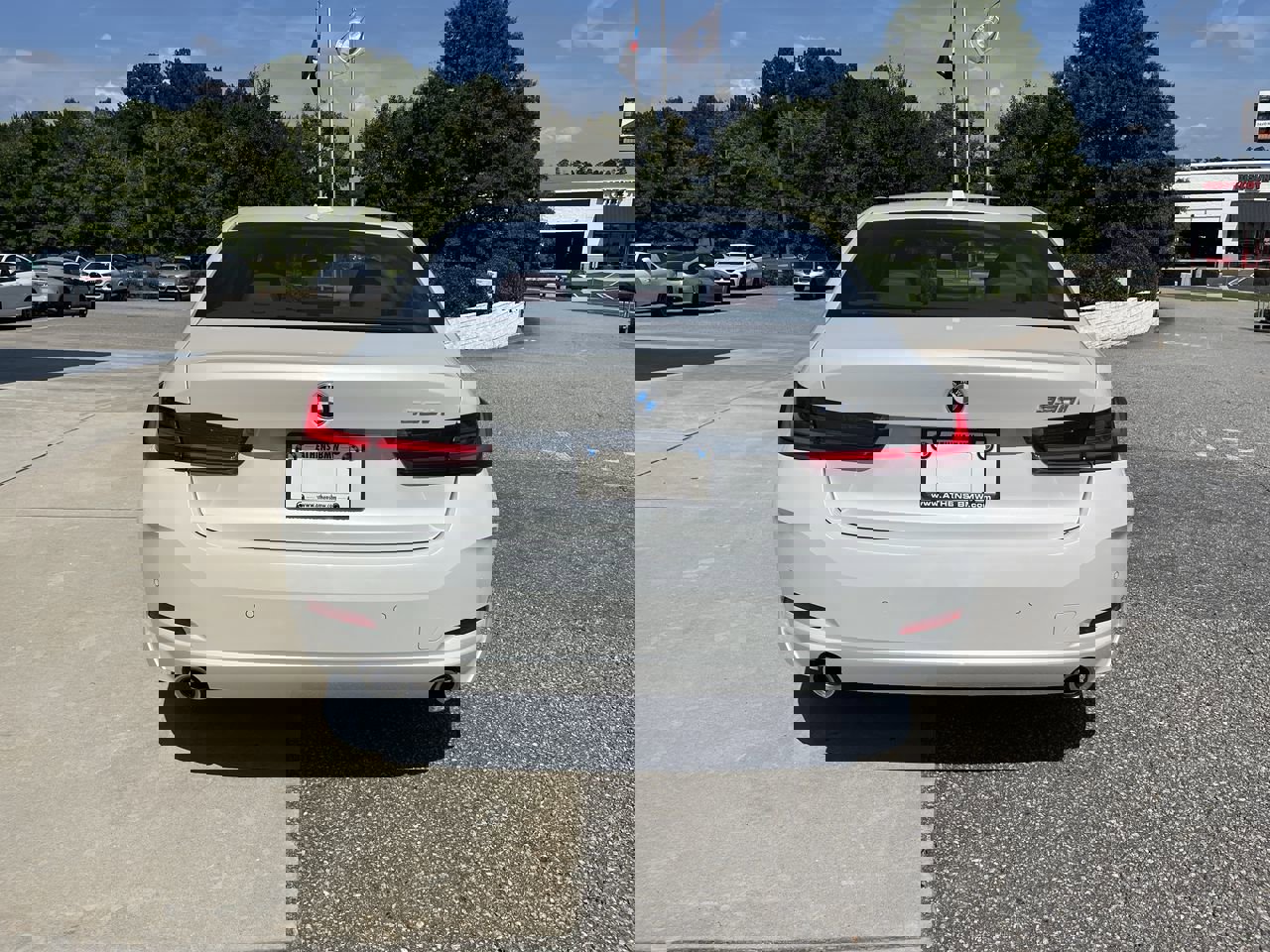 2025 Bmw 330i photo 7