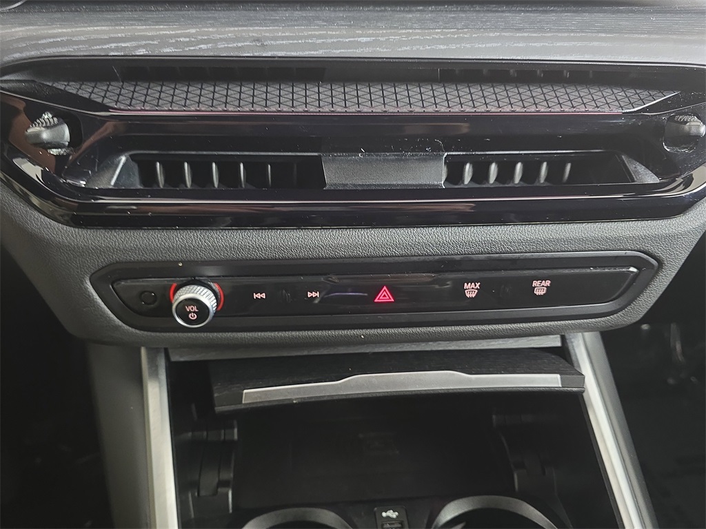 2025 Bmw 330i xDrive Sedan photo 23