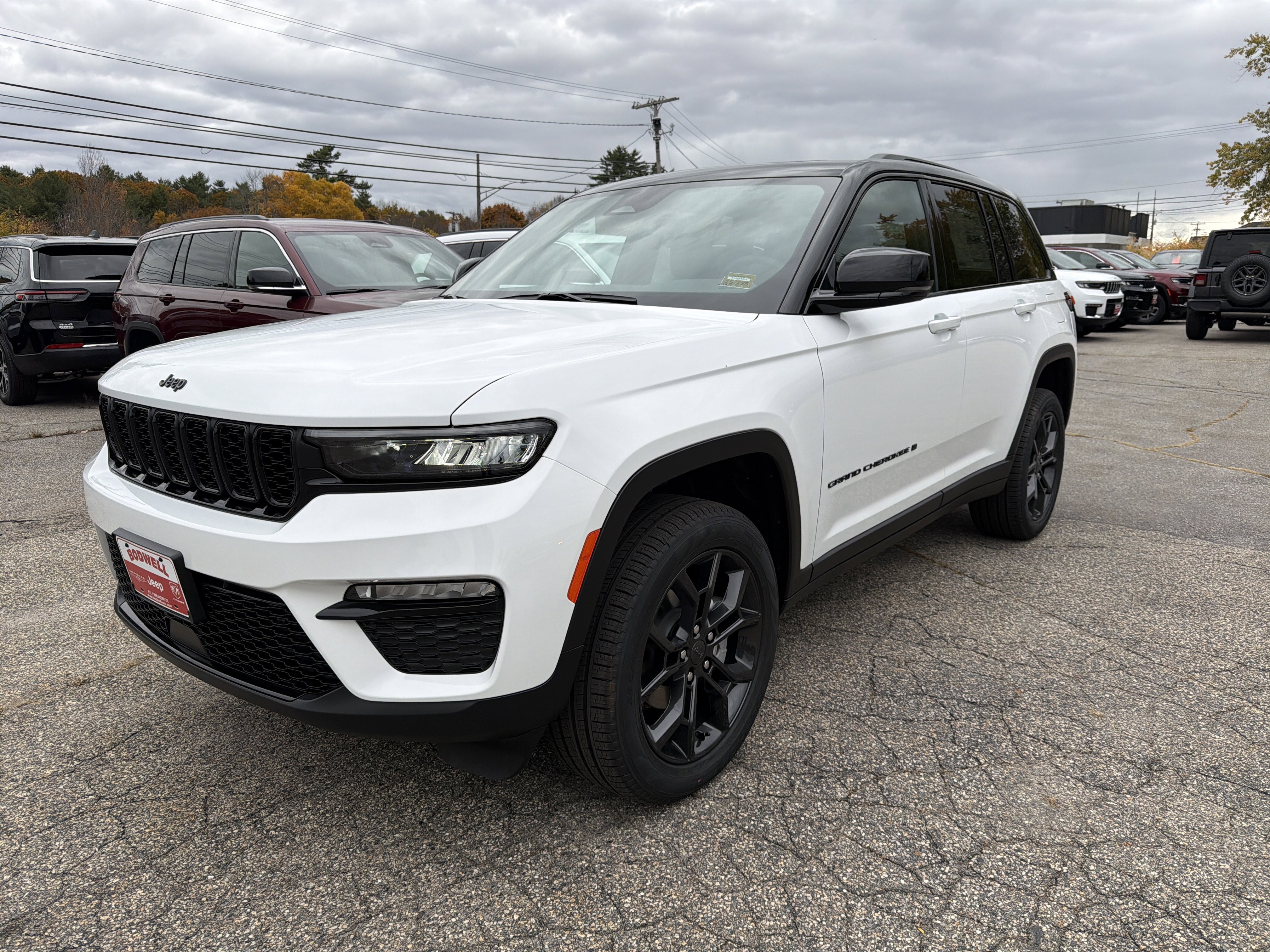 2025 Jeep Grand Cherokee Limited's photo