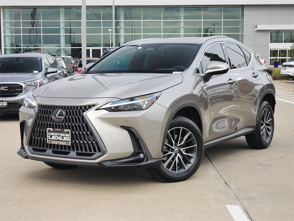 2025 Lexus NX 250's photo