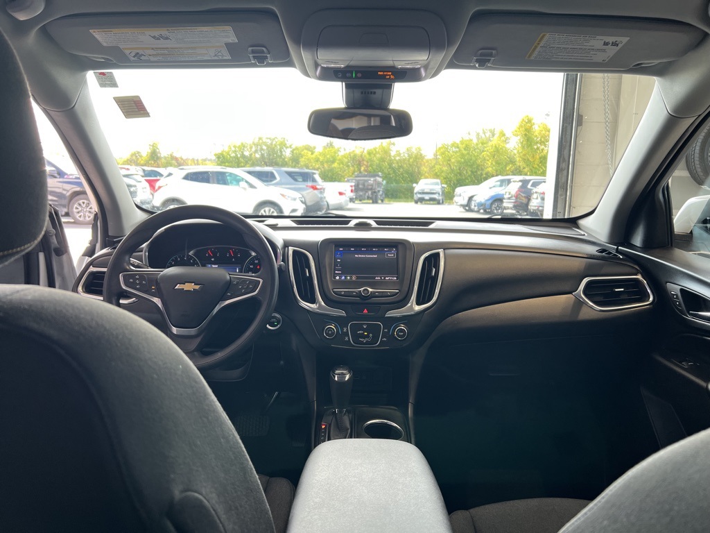 2020 Chevrolet Equinox LT photo 13