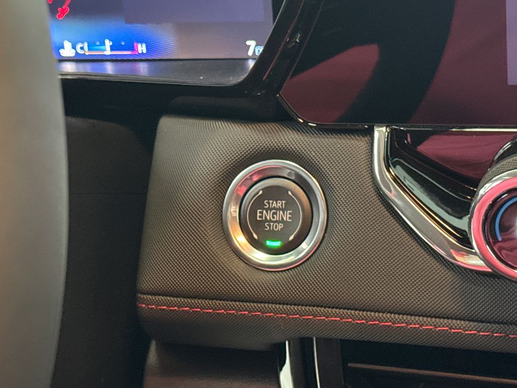 2025 Chevrolet Colorado Z71 photo 18