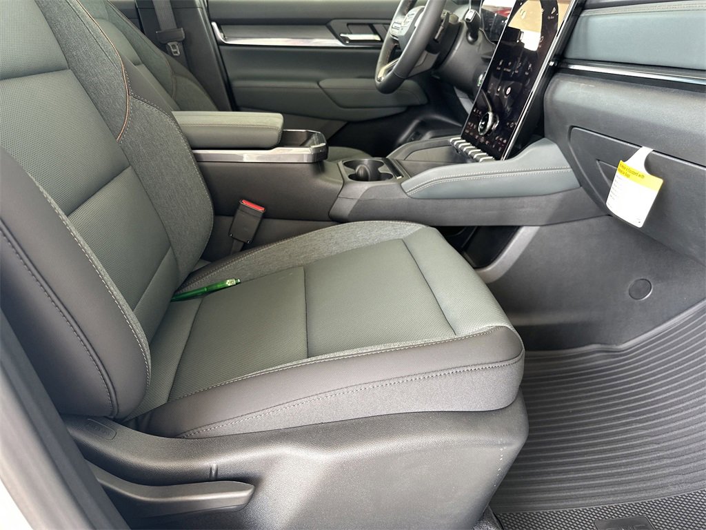 2026 Gmc Terrain AT4 photo 34