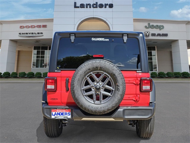 2025 Jeep Wrangler Sport S photo 4