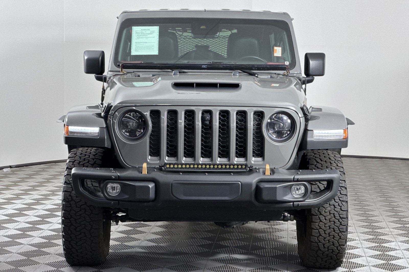 2023 Jeep Wrangler Rubicon 392 photo 9