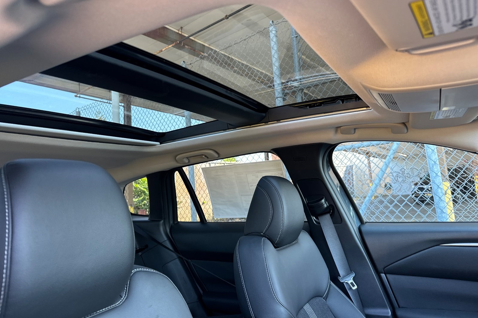 2025 Mazda CX-50 2.5 S Premium photo 16