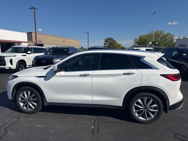 2022 Infiniti QX50 Luxe photo 6