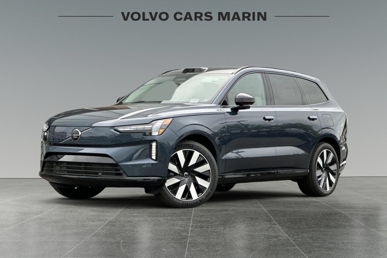 2025 Volvo EX90 Ultra's photo