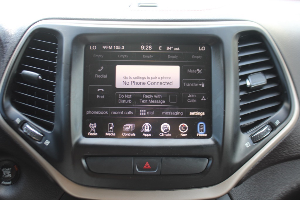 2016 Jeep Cherokee Trailhawk photo 20