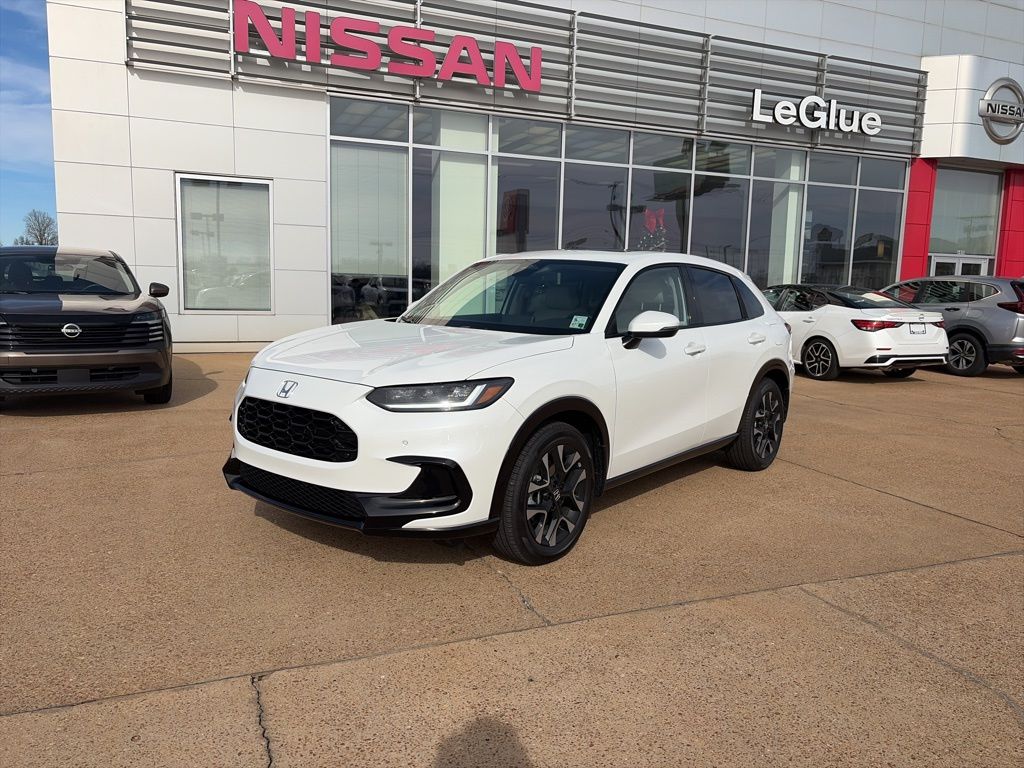 2026 Honda HR-V EX-L's photo