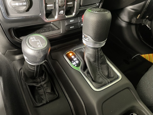 2025 Jeep Gladiator Sport S photo 30