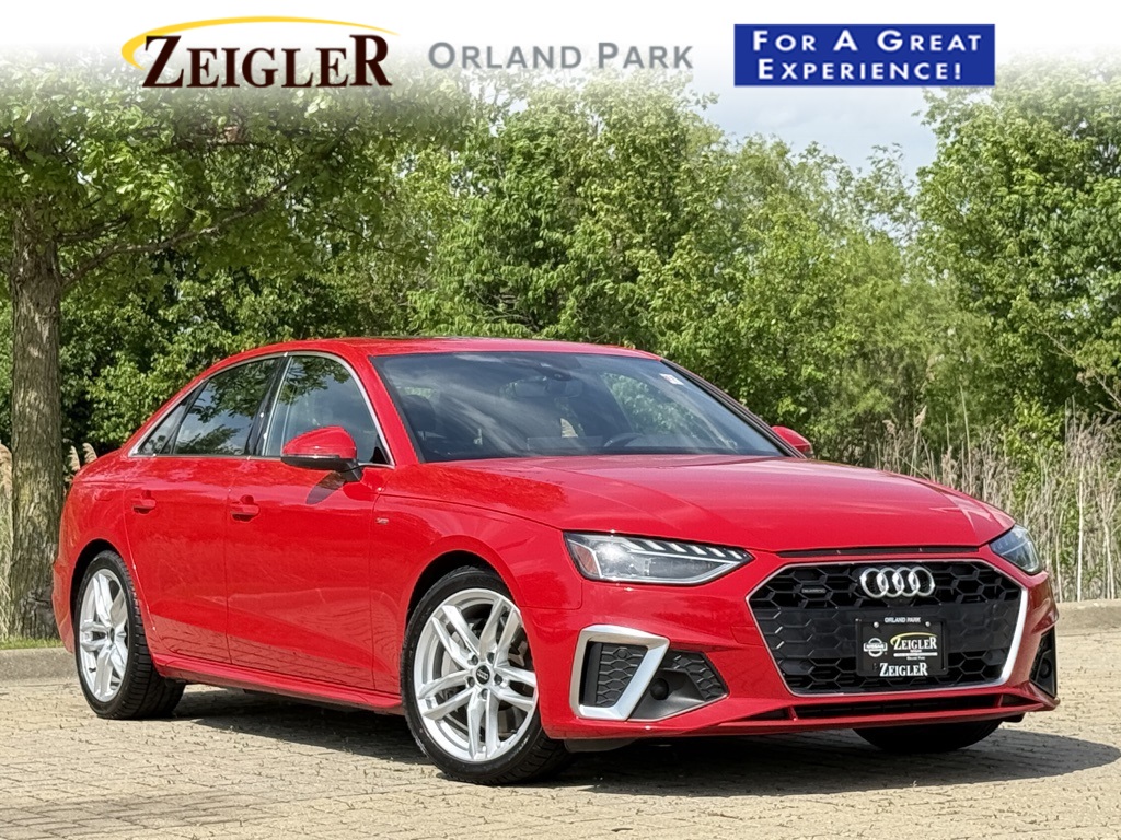 2023 Audi A4 45 S line Premium Plus Quattro photo 2