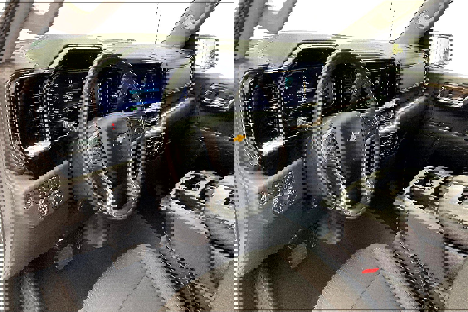 2023 Chevrolet Silverado 1500 LT photo 14
