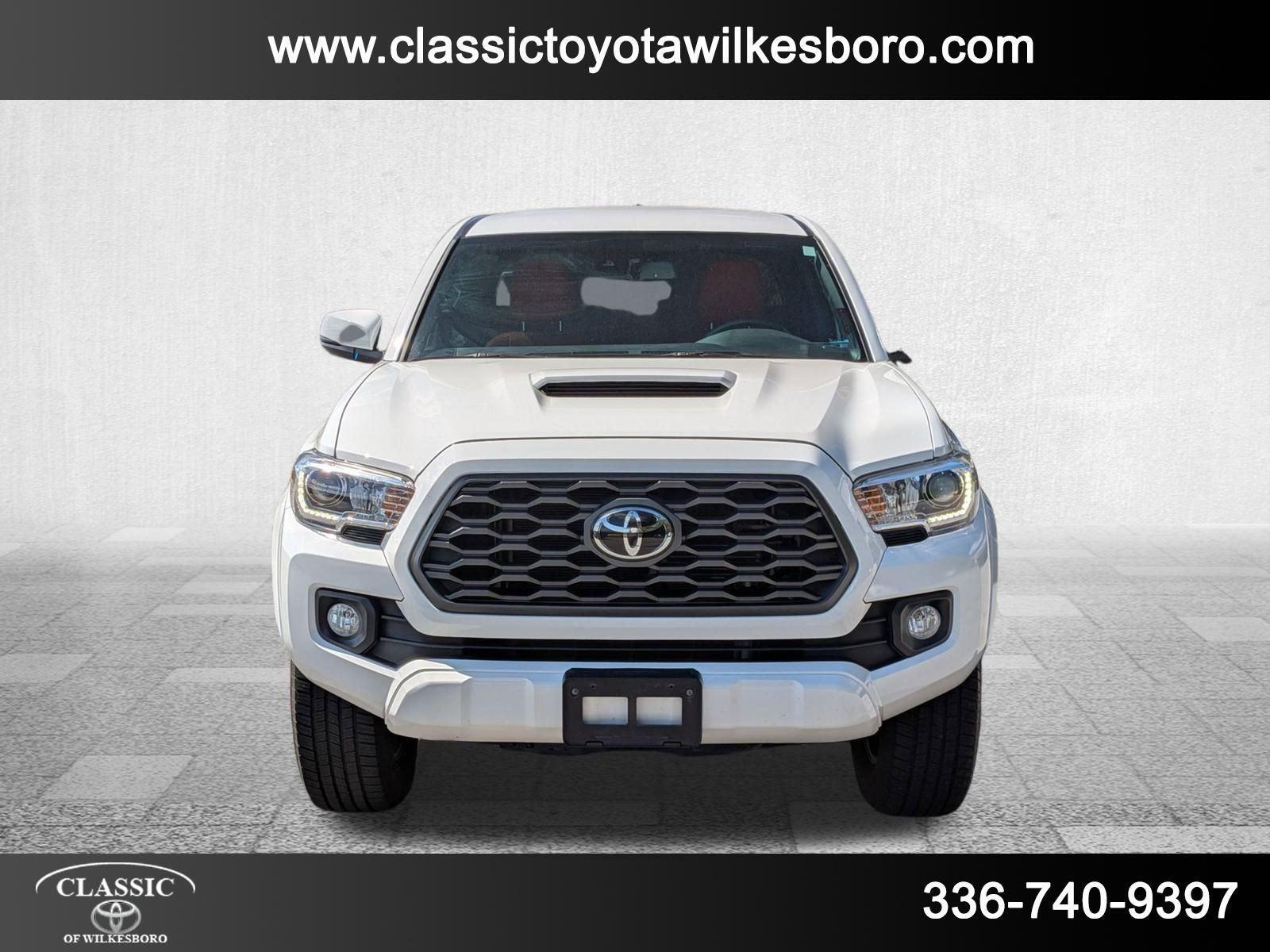 2020 Toyota Tacoma TRD Sport Double Cab V6 photo 2