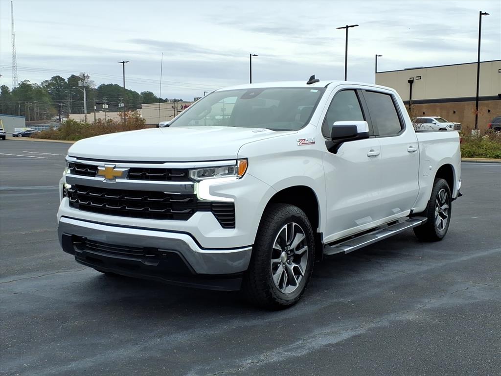 2022 Chevrolet Silverado 1500 LT's photo