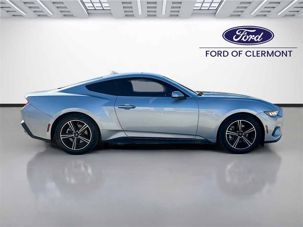 2024 Ford Mustang EcoBoost's photo