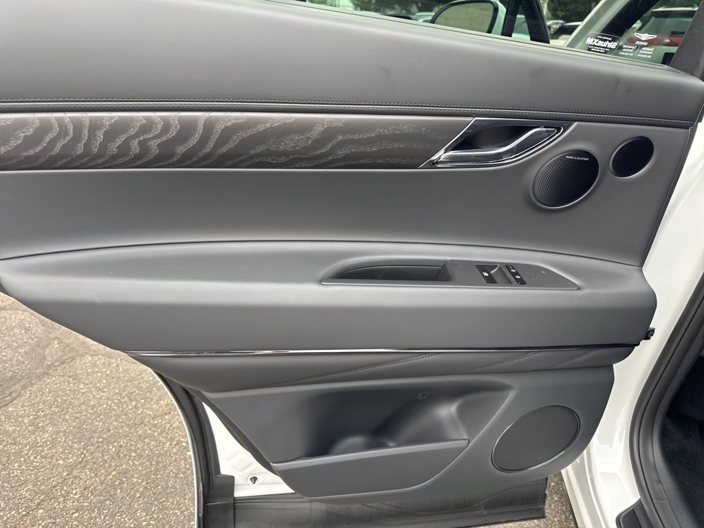 2026 Genesis GV80 3.5T Prestige photo 36