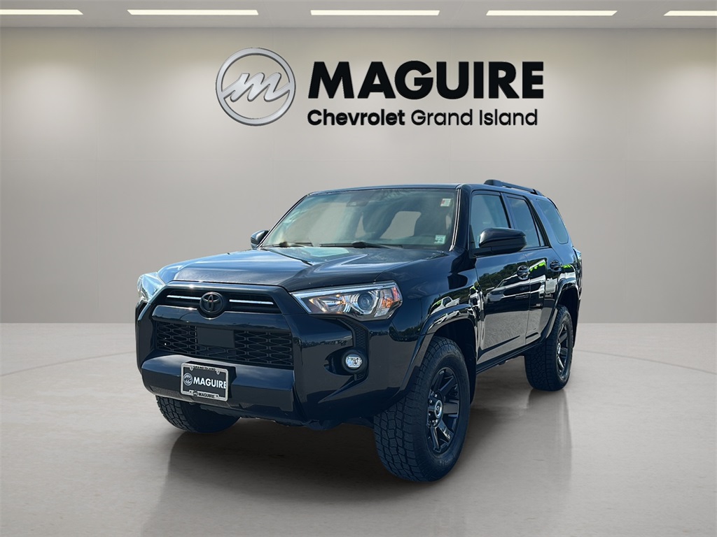 2022 Toyota 4Runner SR5 Trail photo 2