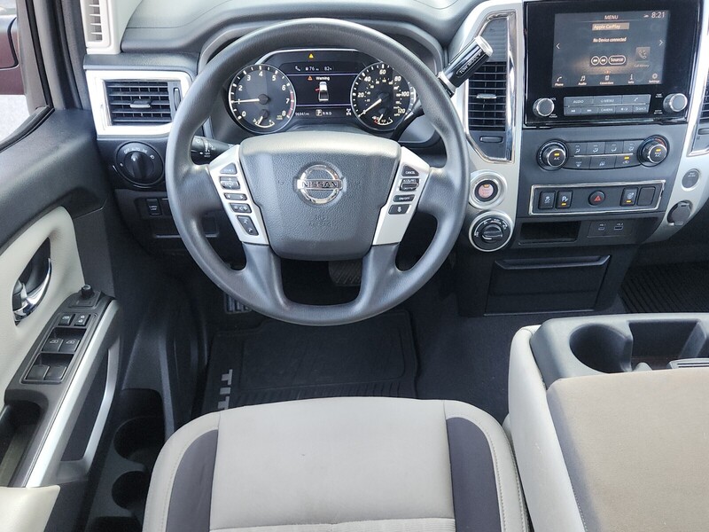 2021 Nissan Titan SV photo 13