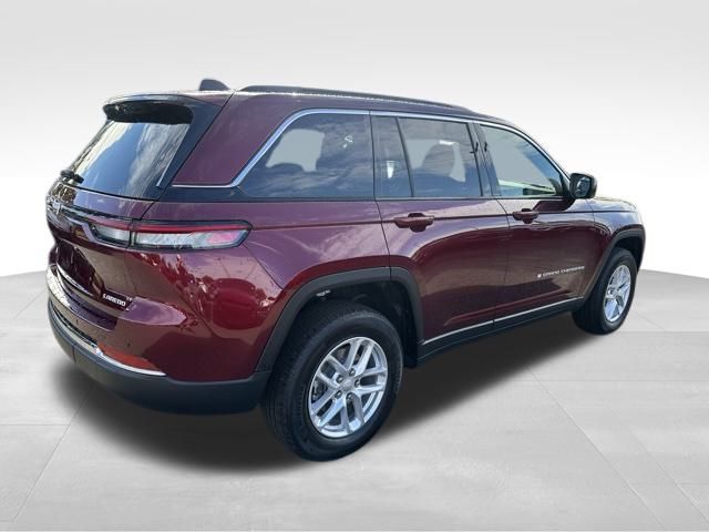 2025 Jeep Grand Cherokee Laredo X photo 6