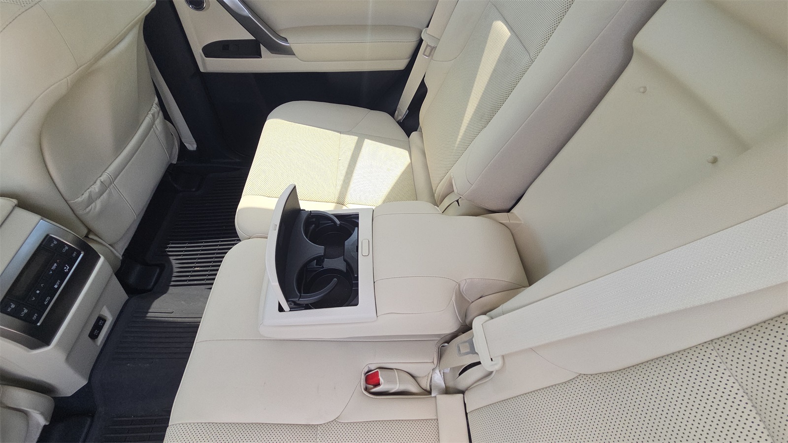 2023 Lexus GX 460 photo 19
