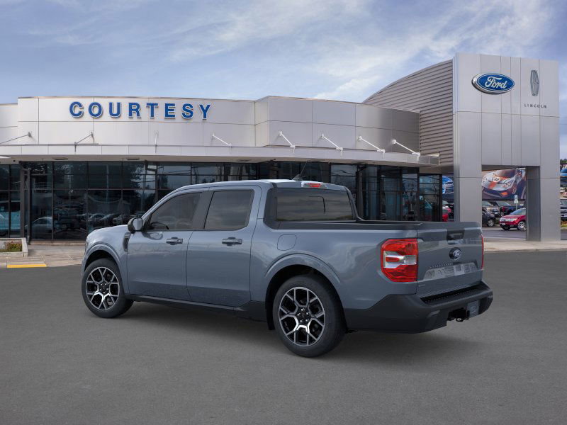2025 Ford Maverick Lariat photo 2